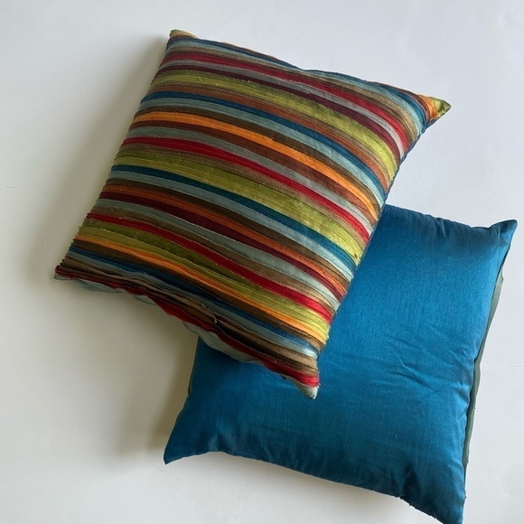 2 Pier 1 Imports Multicolored Stripe Decorative Throw Accent Pillows - Picture 5 of 10